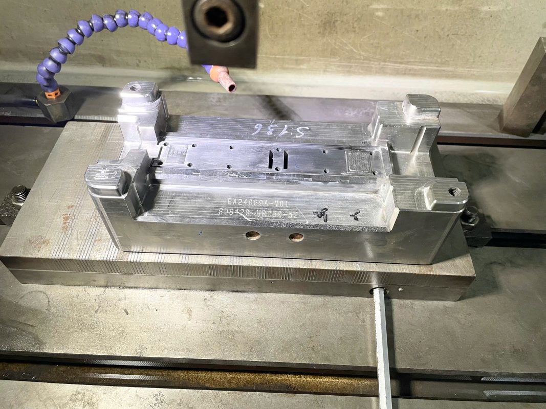 Hàn laser Đoàn Hùng Vina