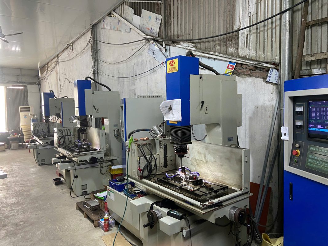 Hàn laser Đoàn Hùng Vina