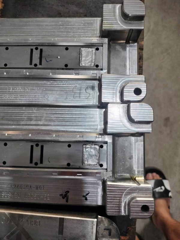 Hàn laser Đoàn Hùng Vina